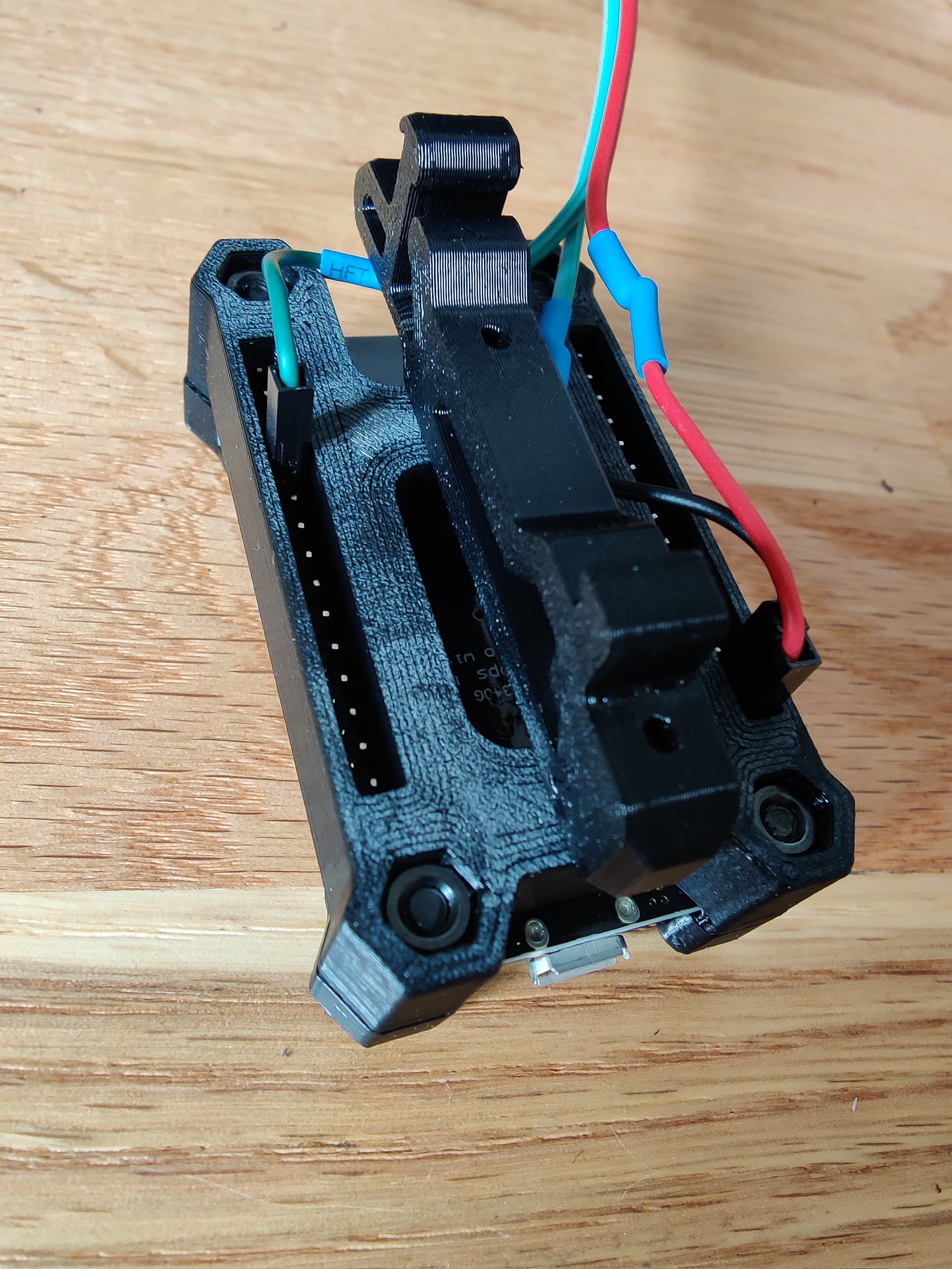 Caja para riel DIN para NodeMCU ESP8266 V3 — tapa